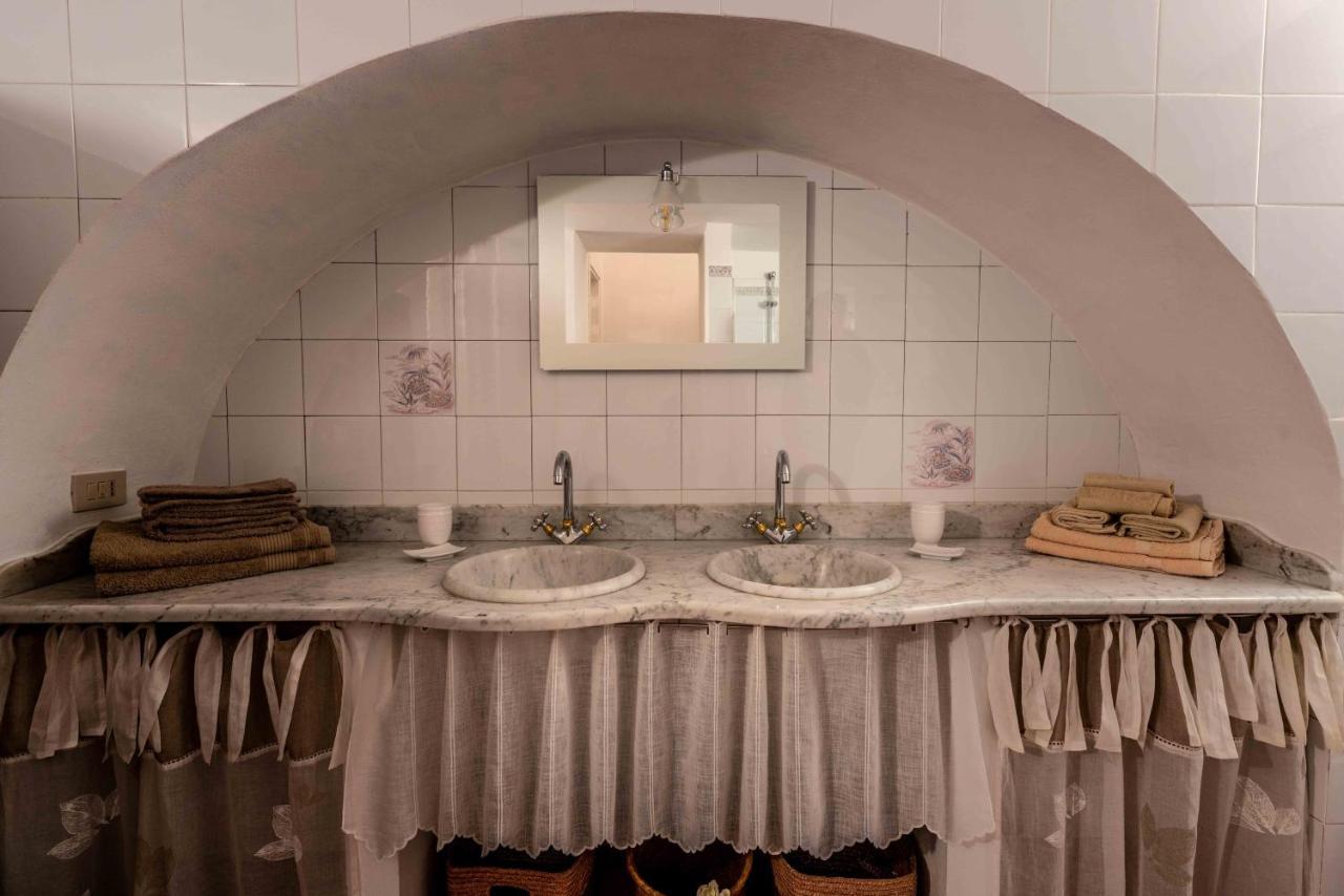 B&B Palazzo Del Duca Черво Экстерьер фото